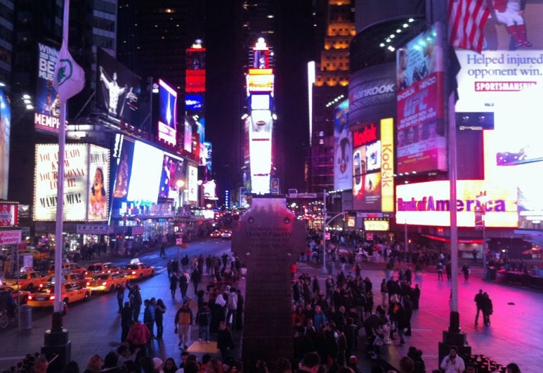 Första klass till New York del 2: Lufthansa First Class A340-600 - 12