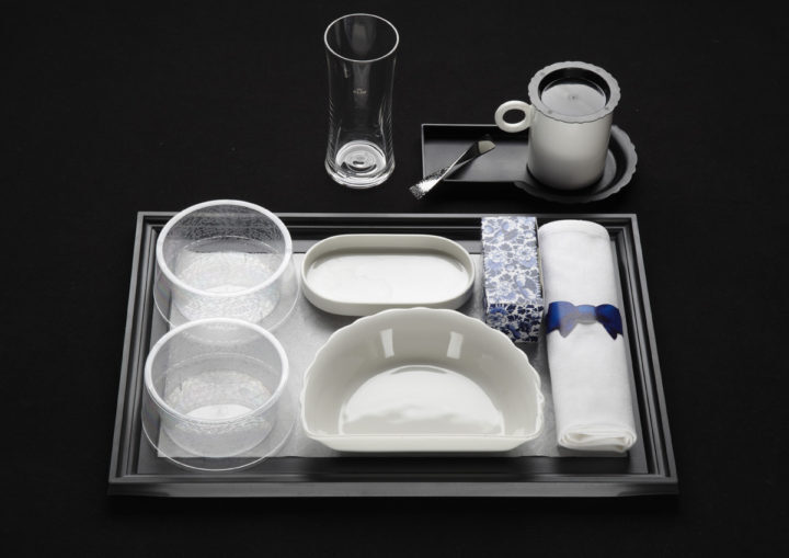 First Class Dining: Designer Tableware at 30,000 feet - 1
