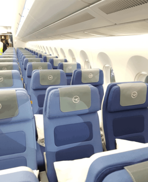 Lufthansa Airbus 350 Roll-in event - 7