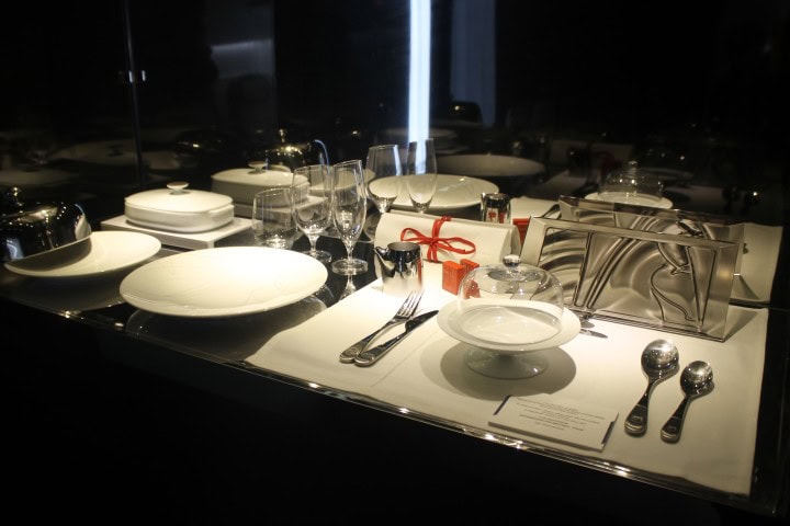 Air France's new first class - La Première 'A Designer Suite' - New chinaware, new amenity kit and new uniform for the staff - 1