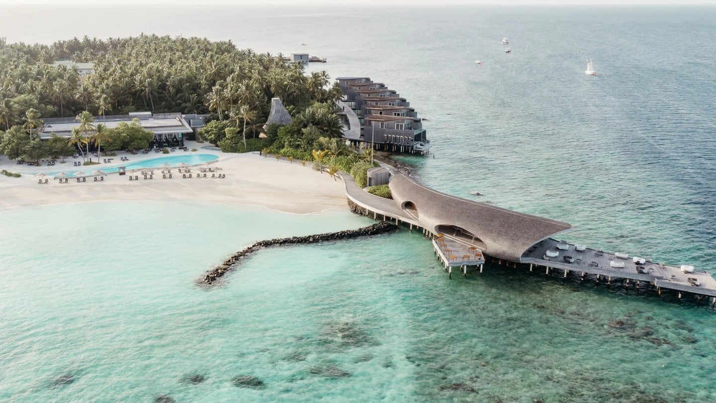 Bird view of The St Regis Maldives Vommuli Resort.