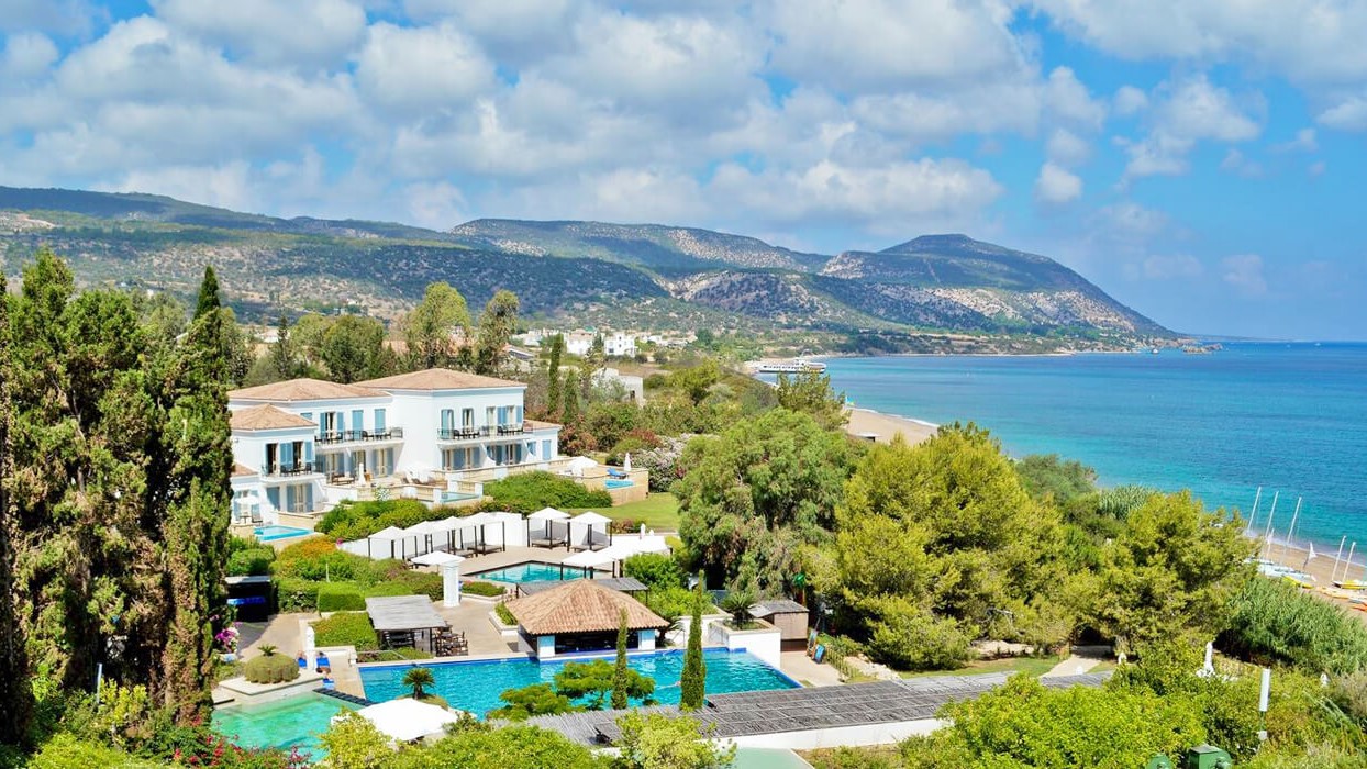 Hotel review Location' - Anassa Hotel - 1