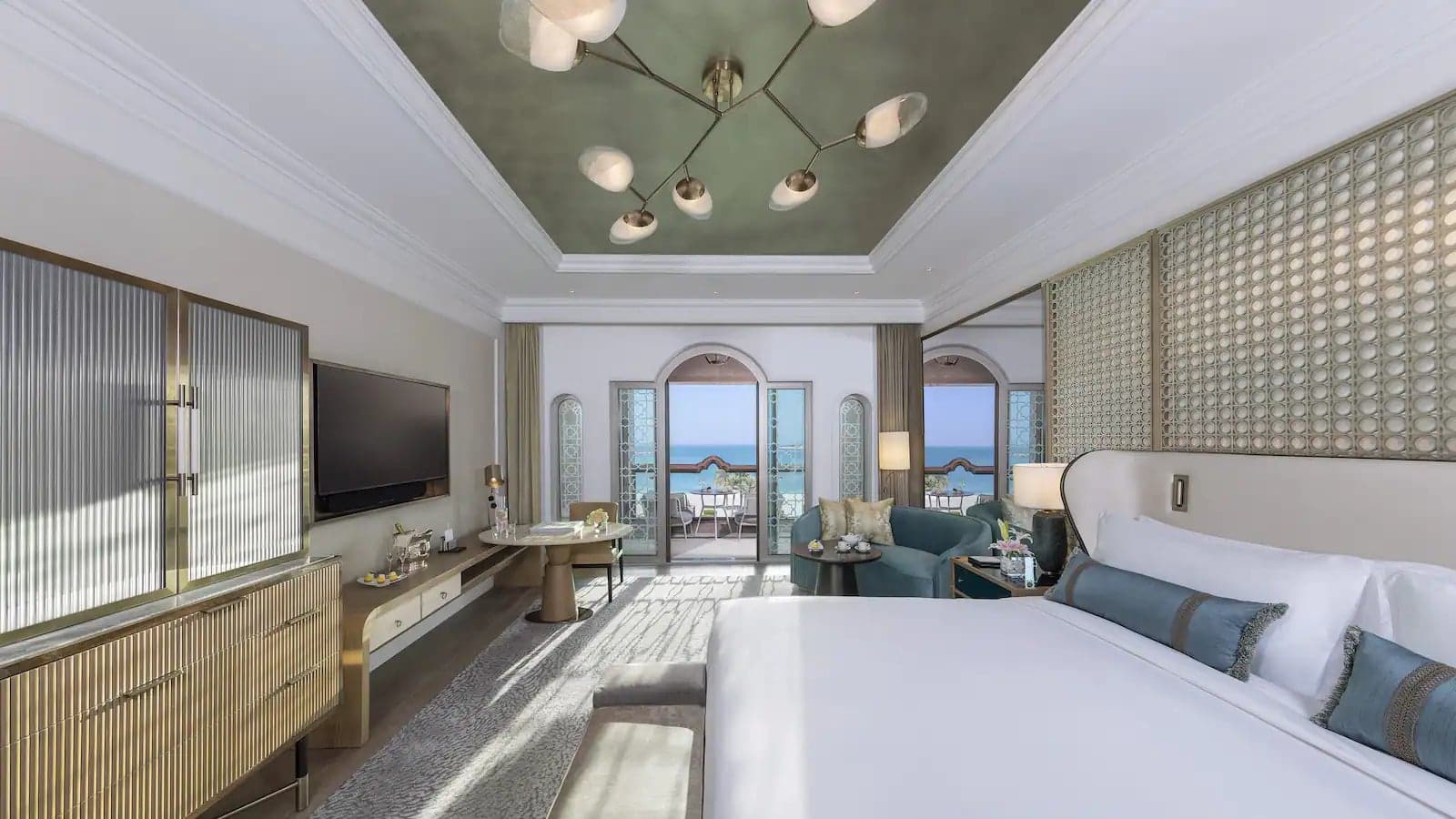 Hotels News - Emirates Palace fully rebranded as a Mandarin Oriental hotel