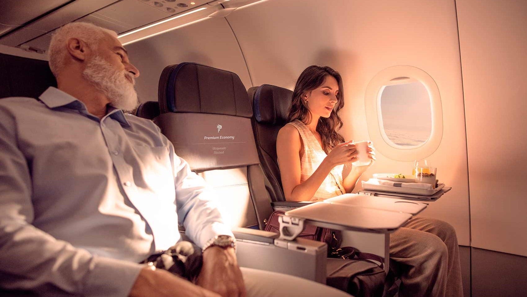 Airline review Short- & Medium-haul - LATAM Airlines - 0