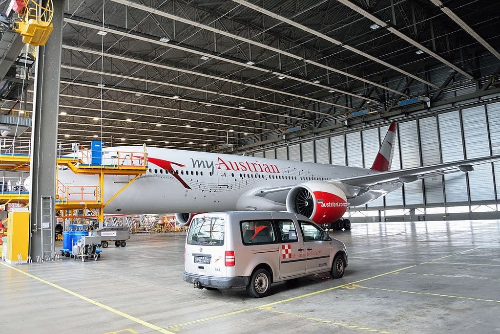 Airline review Sustainability - Austrian Airlines - 0