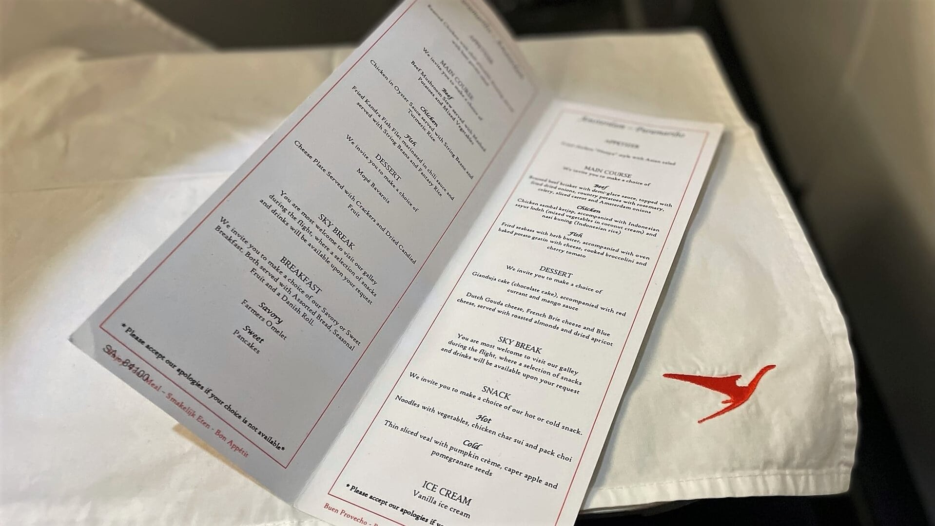 Airline review Cuisine - Surinam Airways - 8