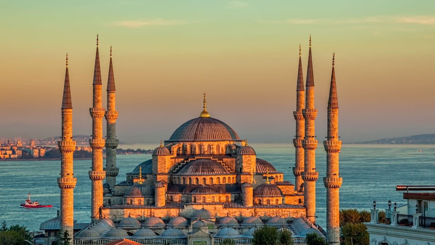 Istanbul Travel Guide