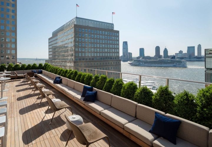 10 av New Yorks bästa hotell - Conrad New York – Svitboende med konstnärlig touch