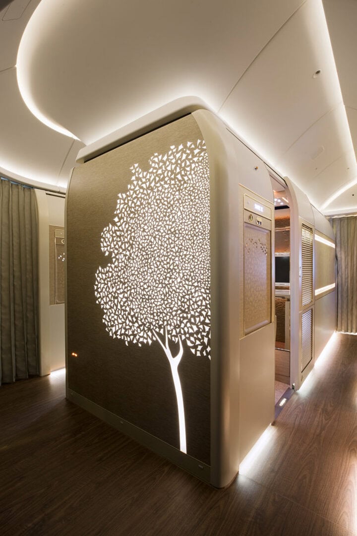 Emirates unveils new “Game Changing” First Class Suite - 2