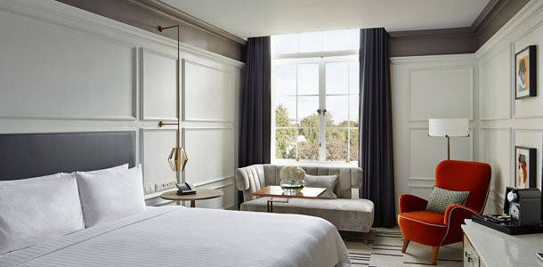 London Marriott Hotel County Hall pusses opp