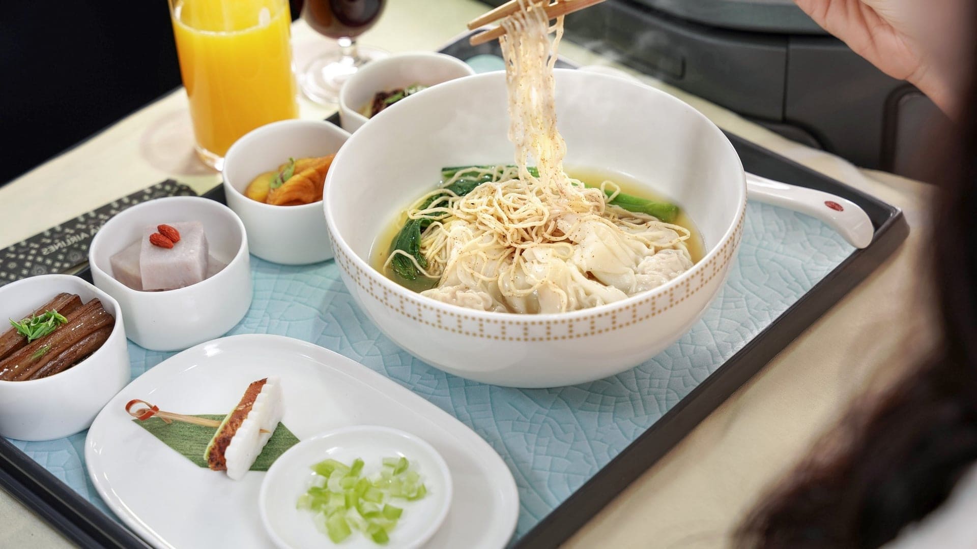 Airlines News - China Airlines serves 3-Michelin starred cuisine