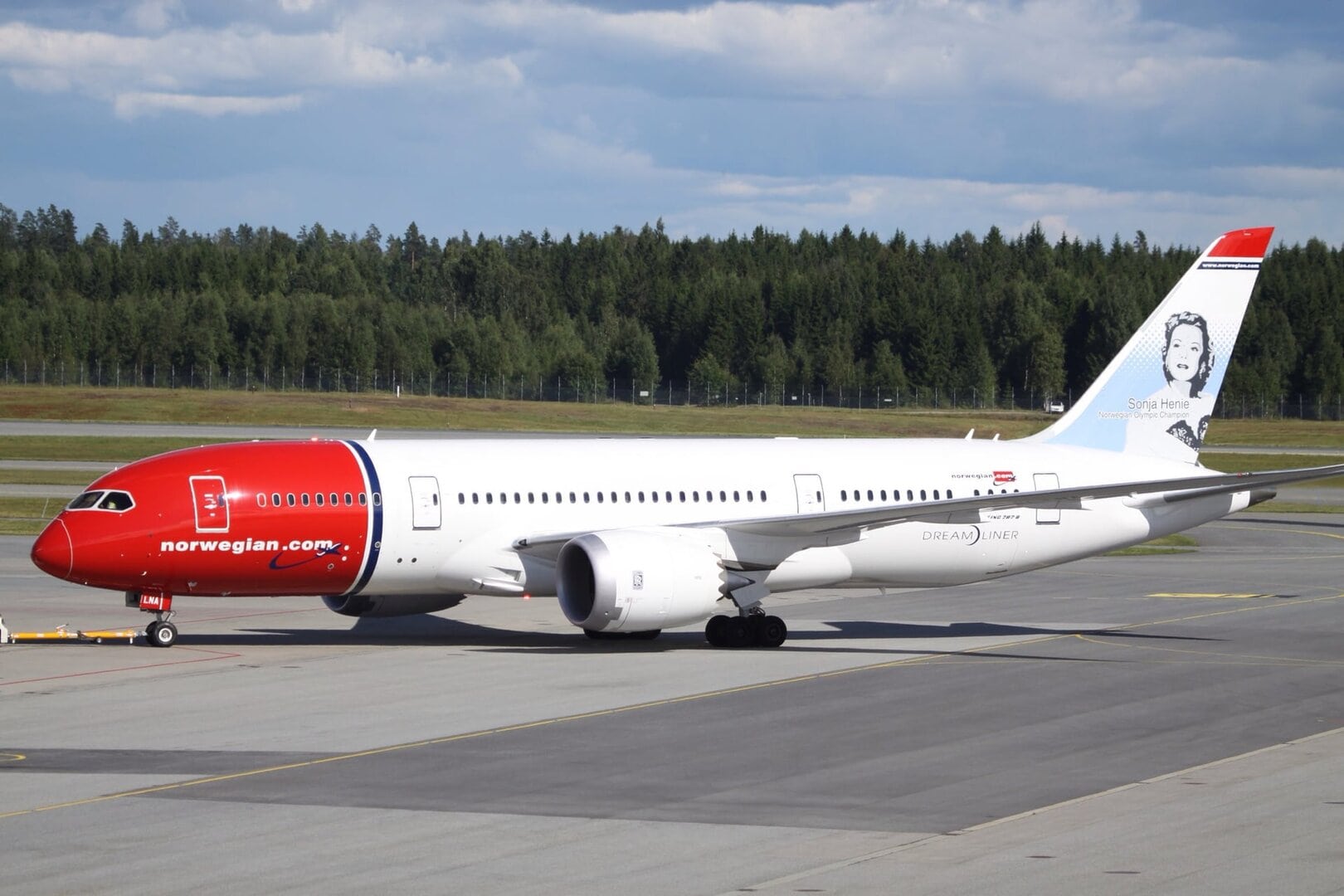 Norwegian launches seventh US route from Gatwick - to Oakland, California