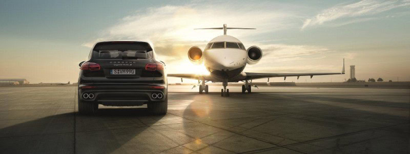 Fly with Lufthansa in first class from Munich and loan a Porsche while you wait