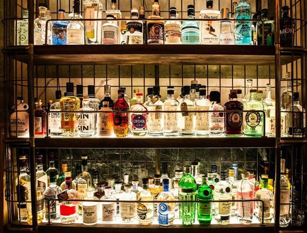 Bar opens with London's largest gin selection