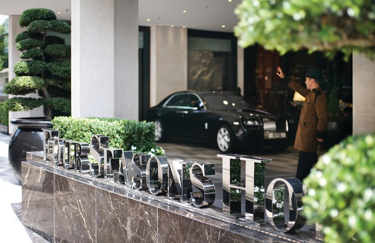 Five Stars for Four Seasons - Hotels in Paris and London recognised by Forbes and Michelin