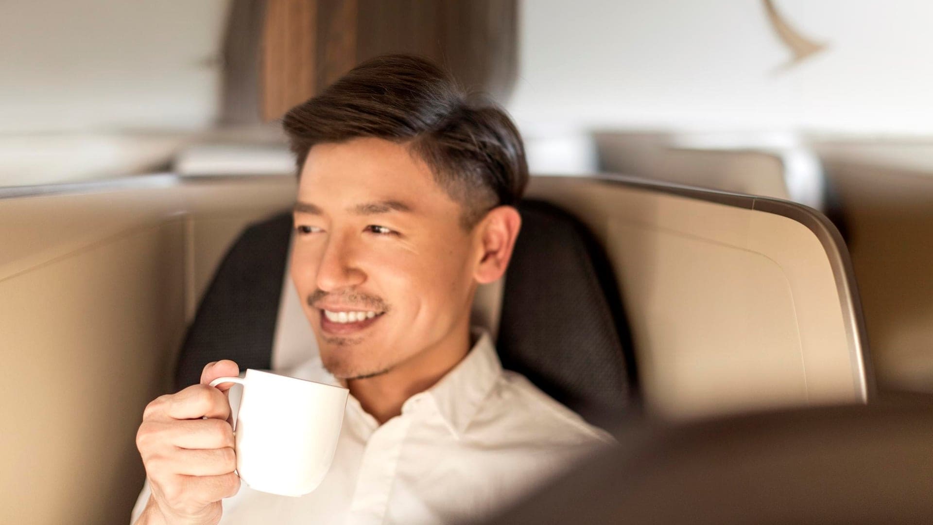 Airline review Beverages - Cathay Pacific - 5