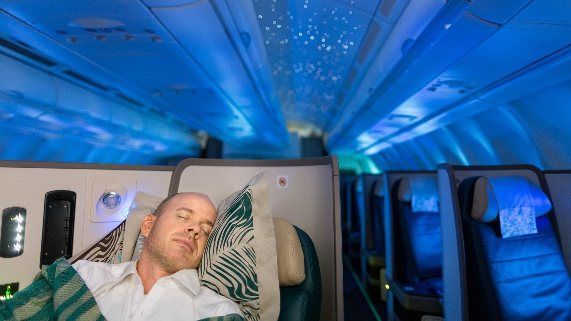 Airline review Amenities & Facilities - SriLankan Airlines - 0