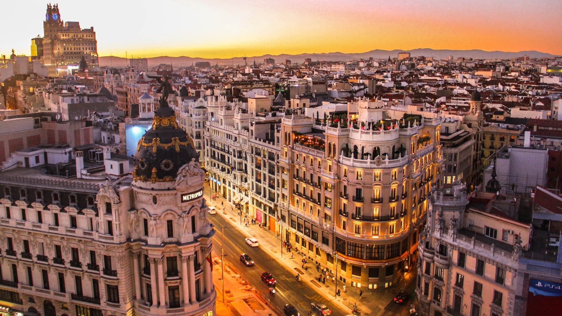 Madrid Travel Guide