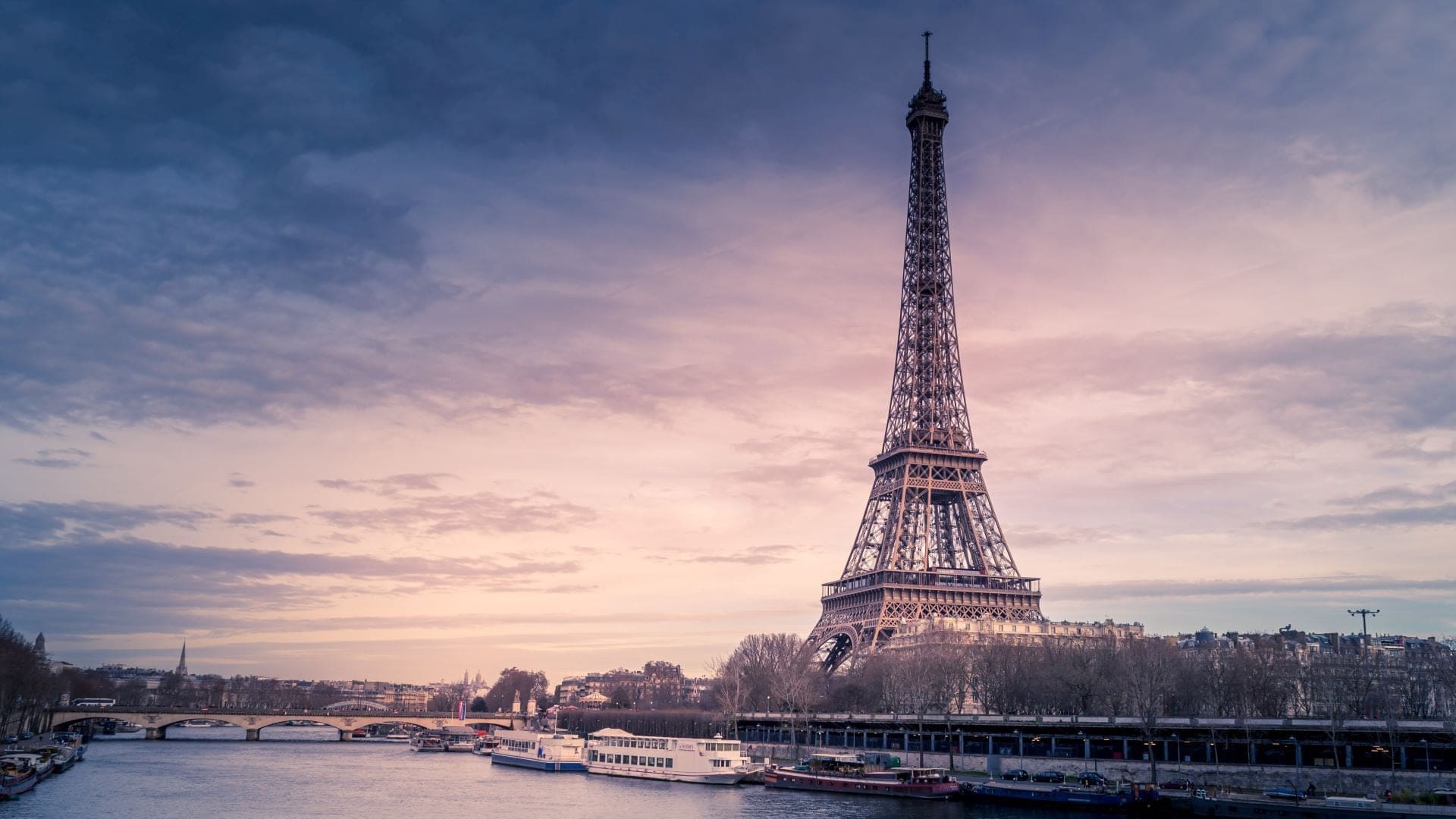 JetBlue is flying to Paris from Summer 2023