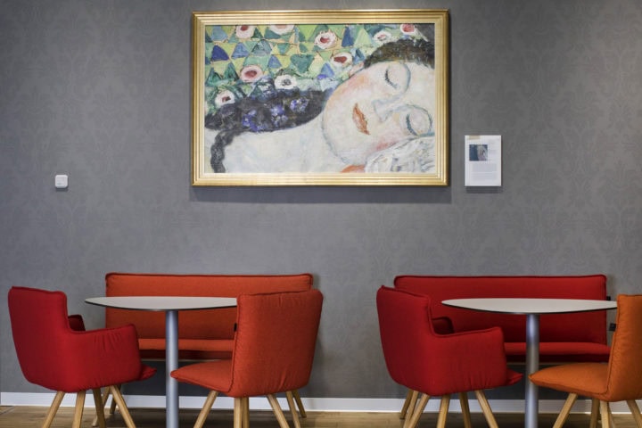 First Pictures: Austrian Airlines New Senator Lounge At Vienna Airport - 3