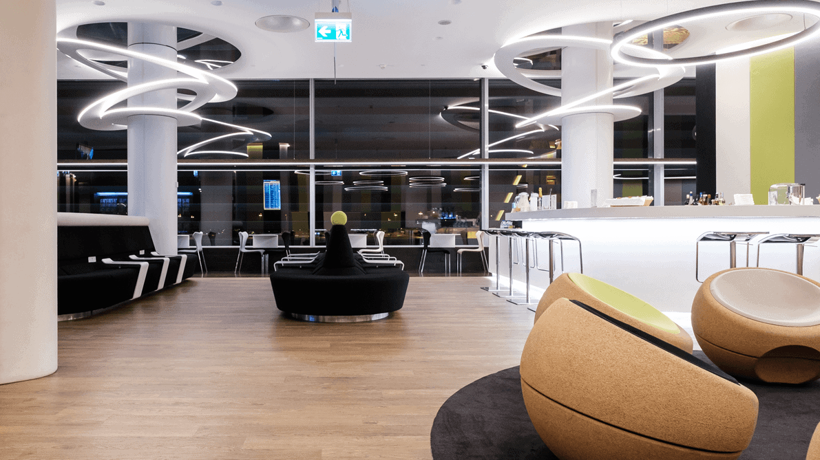 Airline review Airport experience - TAP Air Portugal - 1