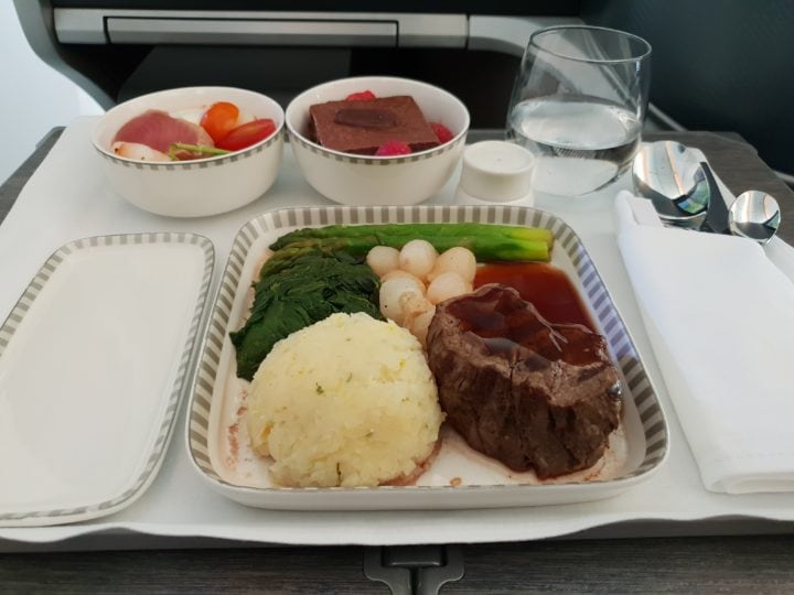 Medlemsrecension: Singapore Airlines nya regional businessclass på Boeing 787-10 - 11