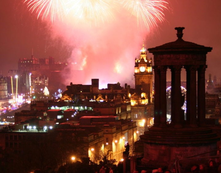 De beste byene å feire nyttårsaften - Edinburgh: Hogmanay-festen du aldri glemmer