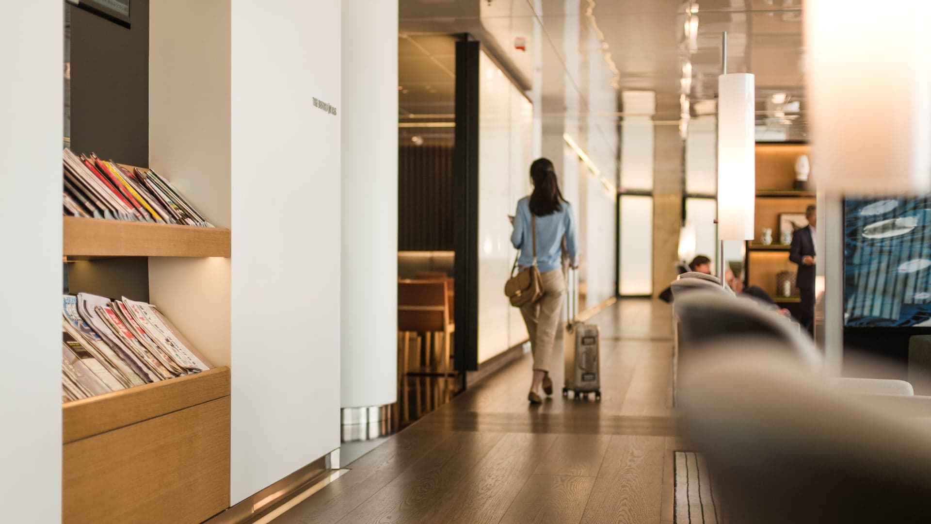 Airline review Airport experience - Cathay Pacific - 8