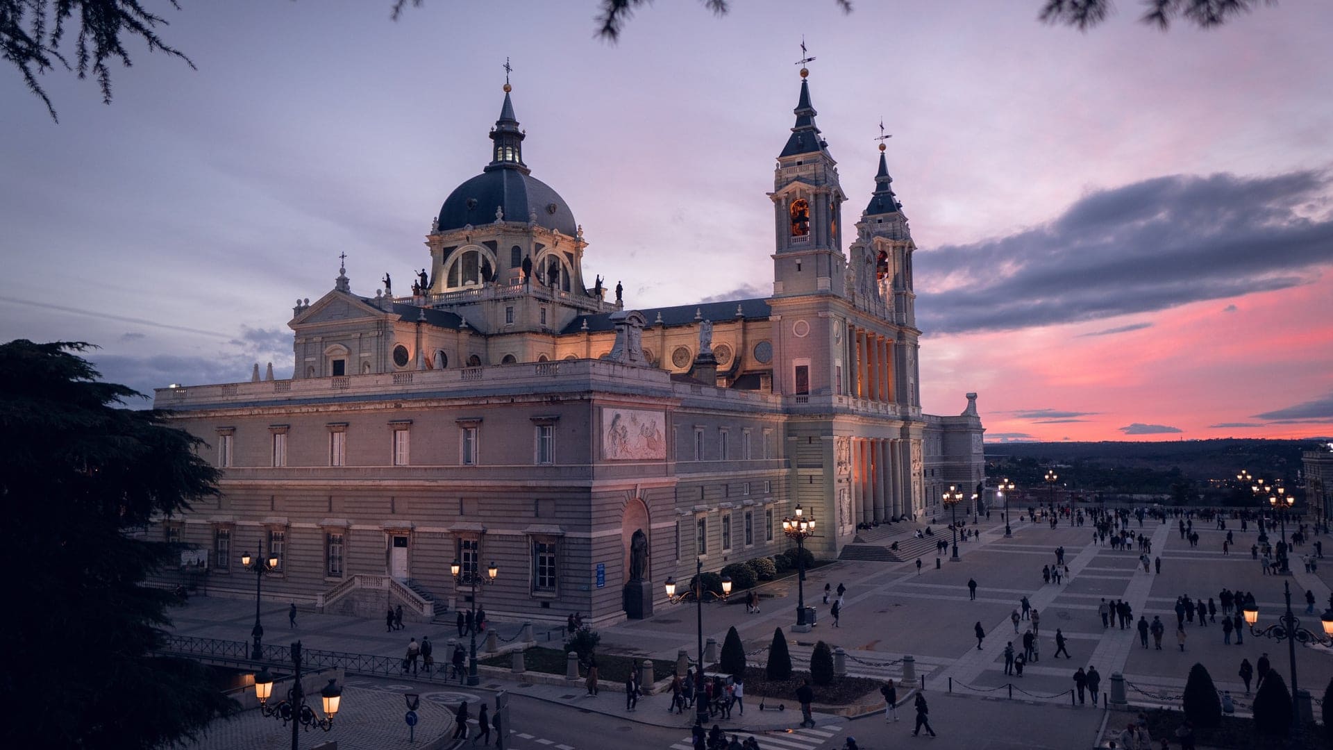 Destinations Articles - Madrid Travel Guide