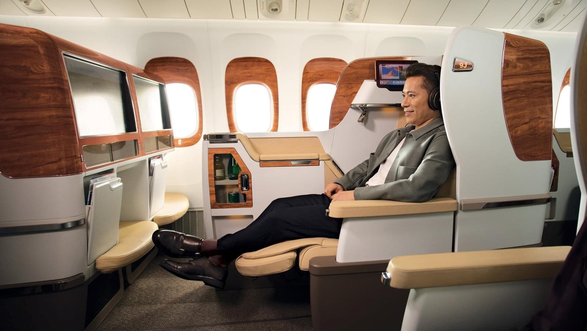 Airline review Entertainment - Emirates - 0