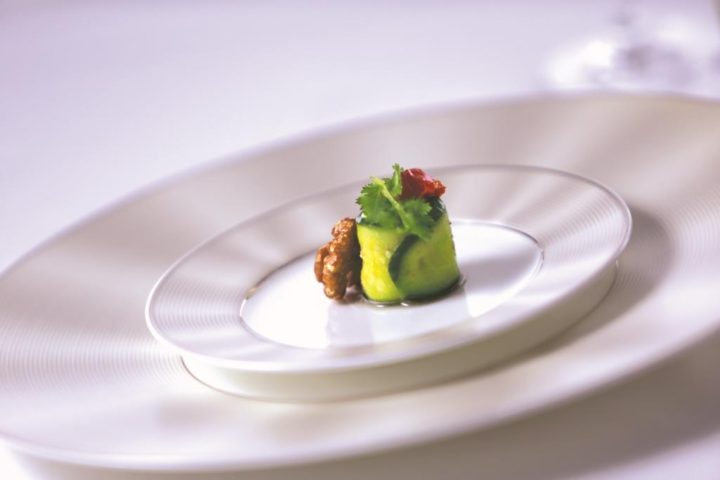 First Class Dining: Designer Tableware at 30,000 feet - 5