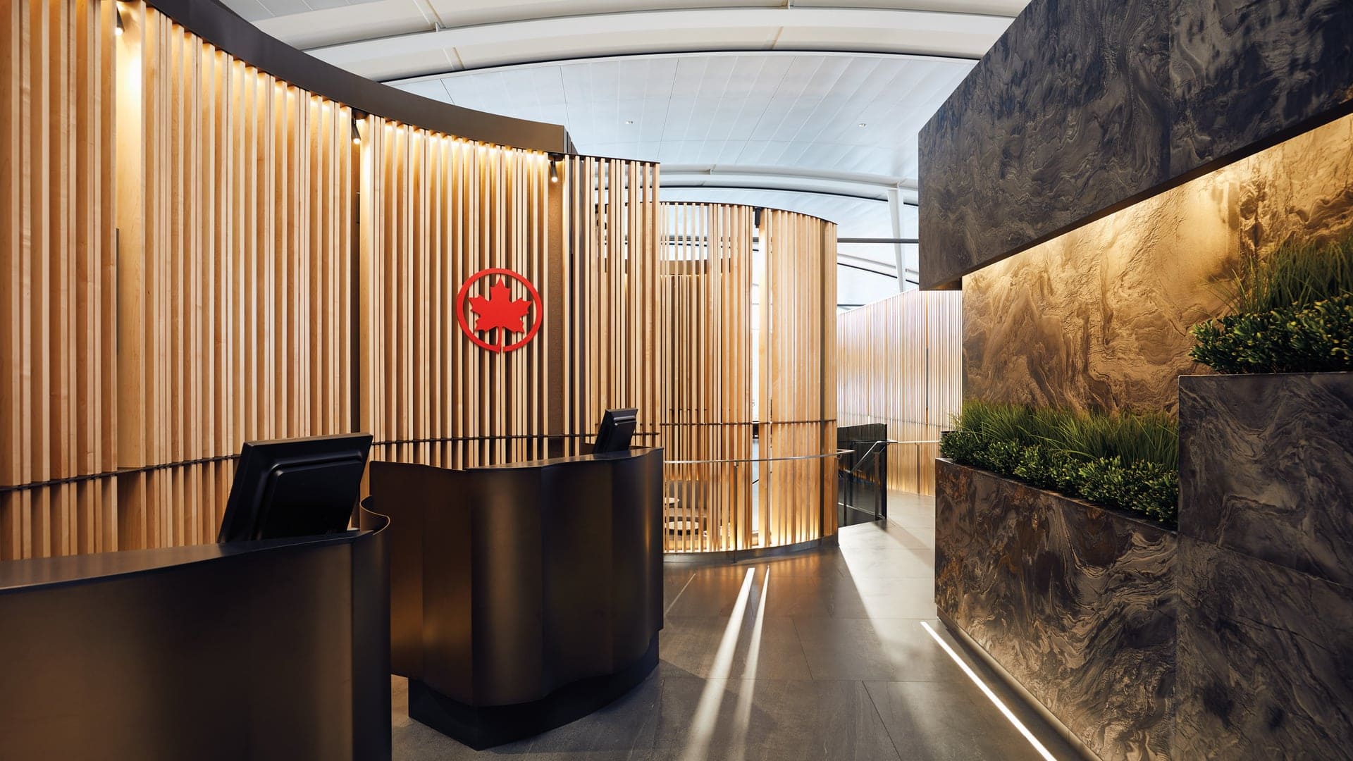 Airline review Airport experience - Air Canada - 4