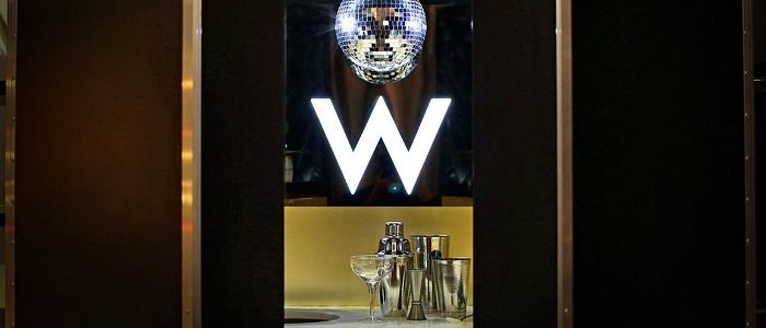 Suiten med egen bar på W London – Leicester Square