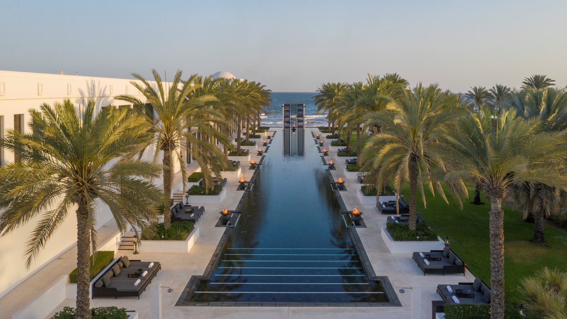 Hotels Toplists - 10 Best Infinity Swimming Pools