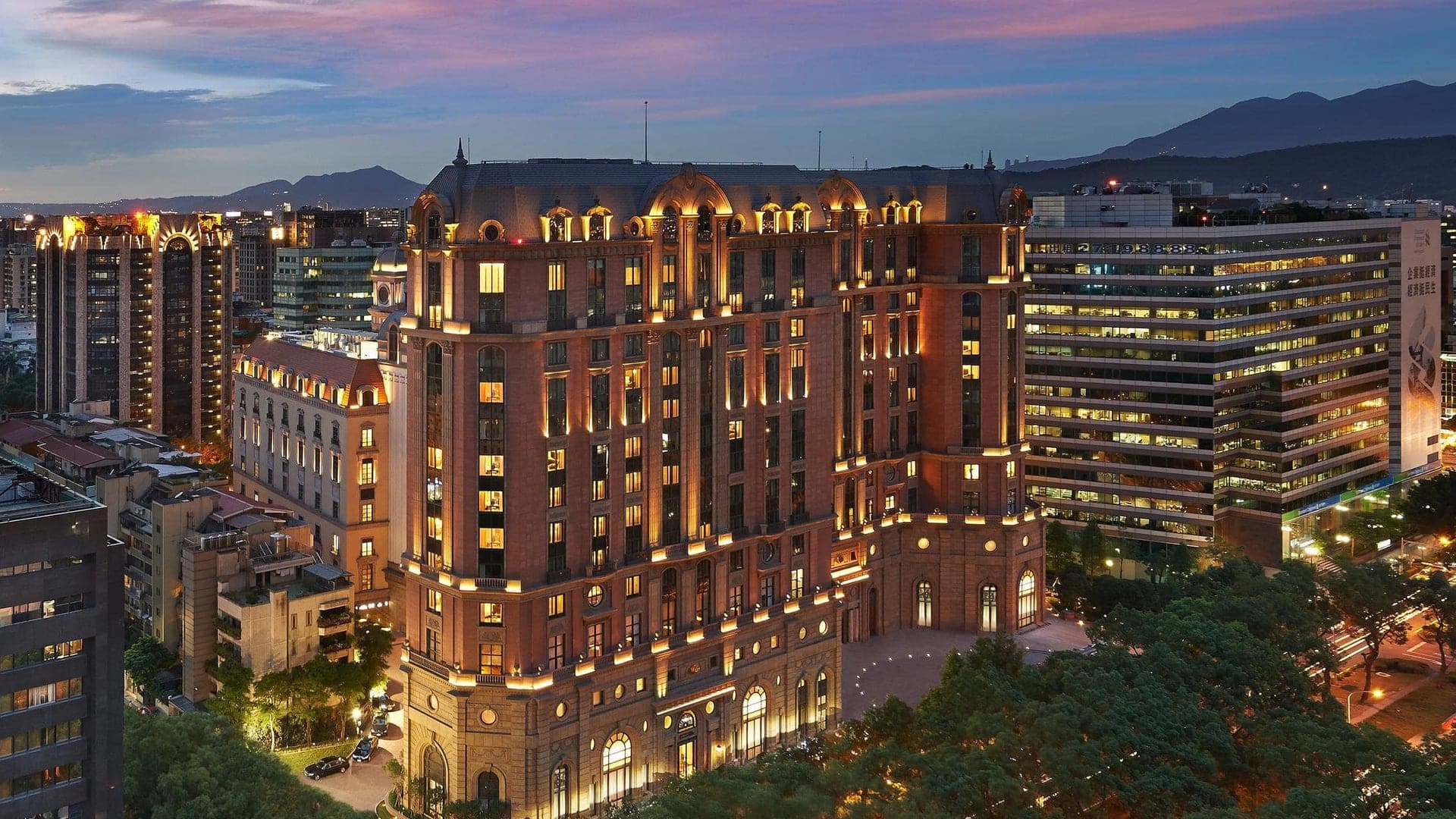 Hotels Toplists - 10 Best Luxury Hotels in Taipei
