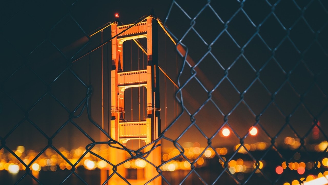 Lifestyle Toplists - 17 Bucket List Destinations - Wonders of the World!