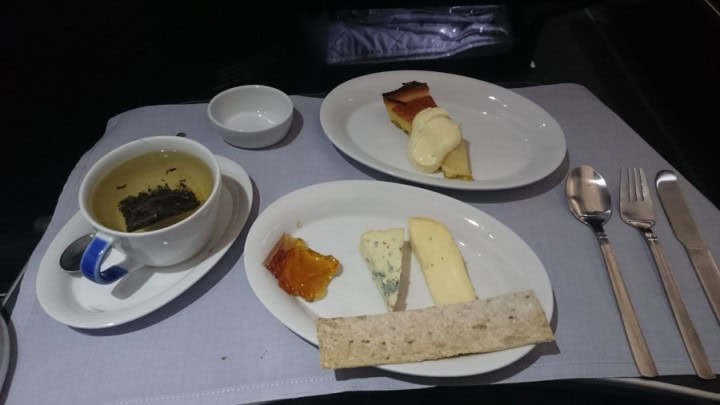 User review: New Business Class cabin SAS, Stockholm - Hong Kong - 27