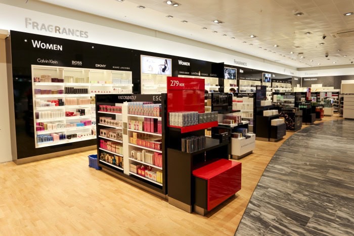 Norges største parfumeri er åbnet i Oslos Gardermoen lufthavn