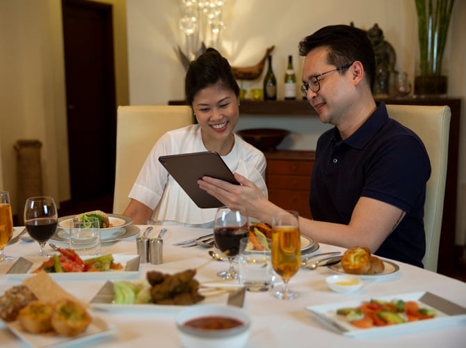 Singapore Airlines converts a parked Airbus A380 into a restaurant - 5