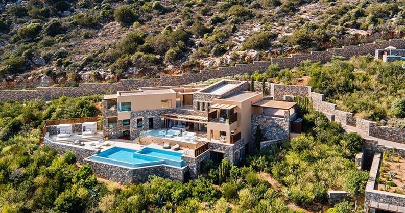 Crete's new benchmark in luxury accommodation - ‘The Mansion’