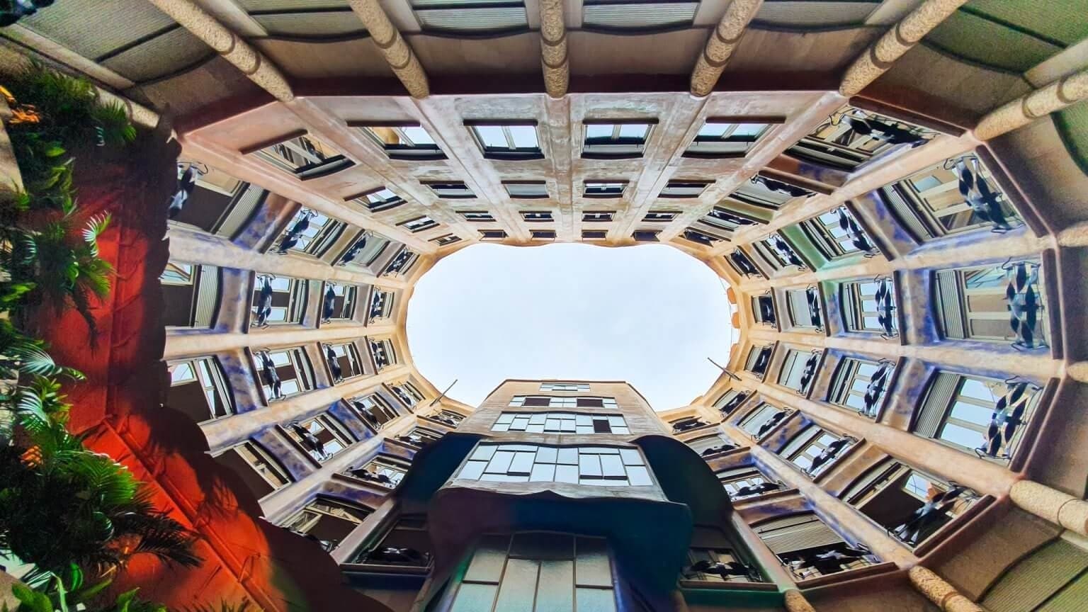 Destinations Articles - Barcelona Travel Guide