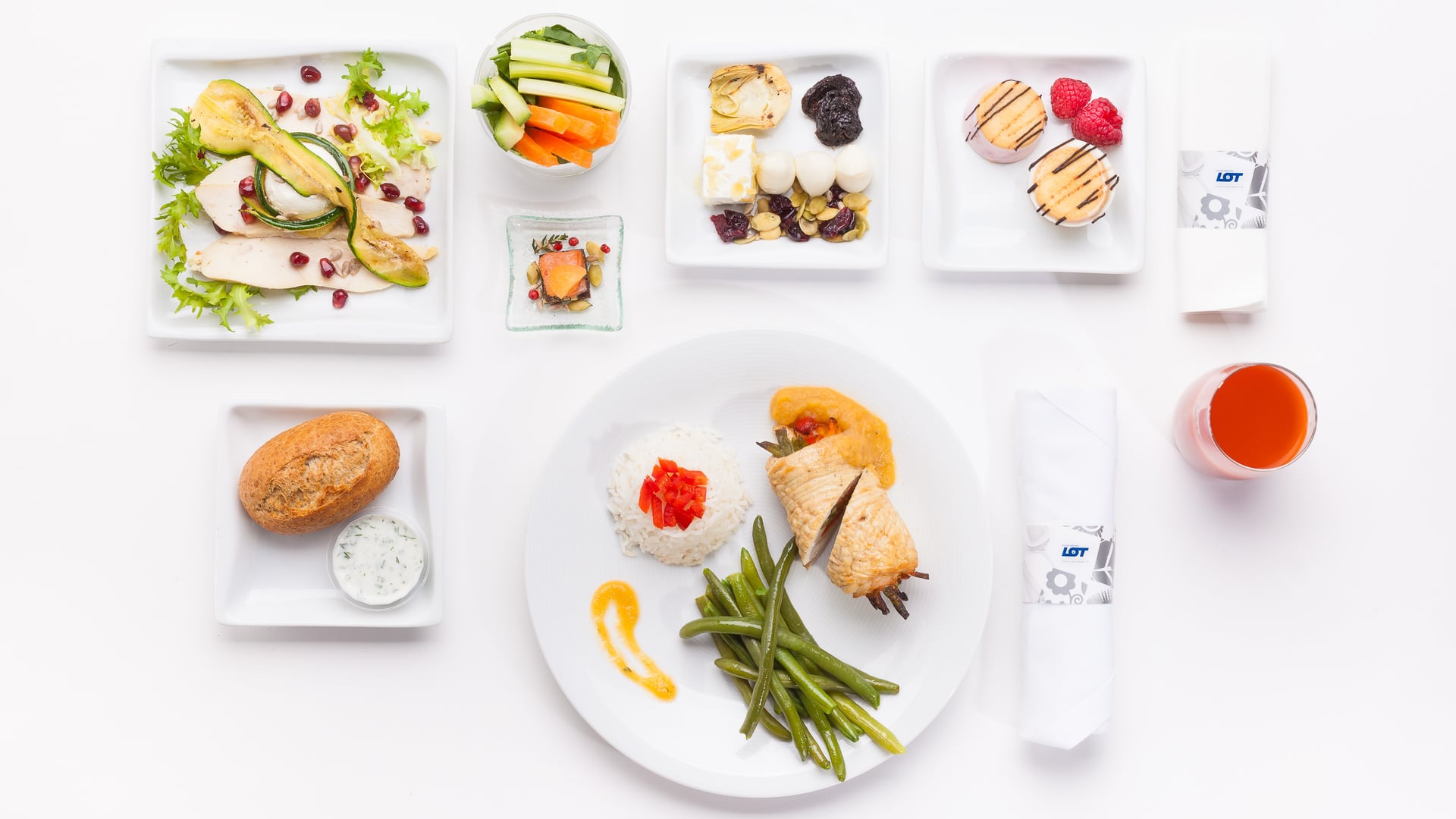 Airline review Cuisine - LOT - Polish Airlines - 4