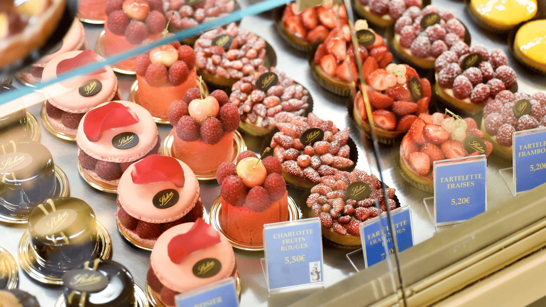 Fruit cakes at Stohrer in Paris