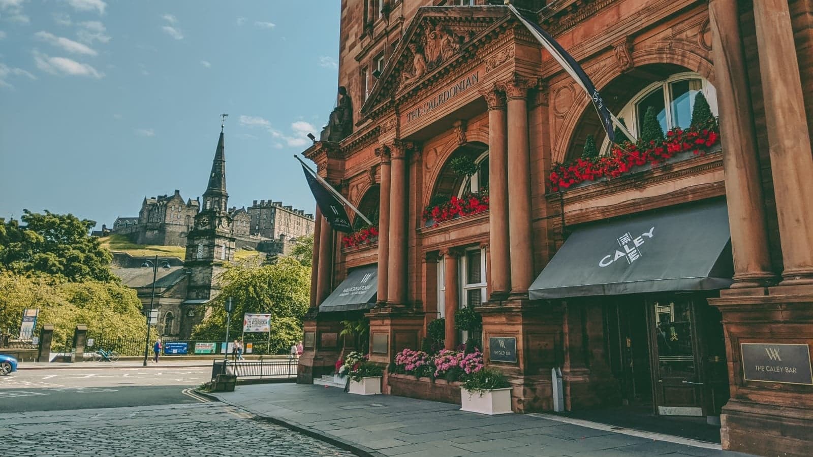 main entrance of Waldorf Astoria Edinburgh – The Caledonian 