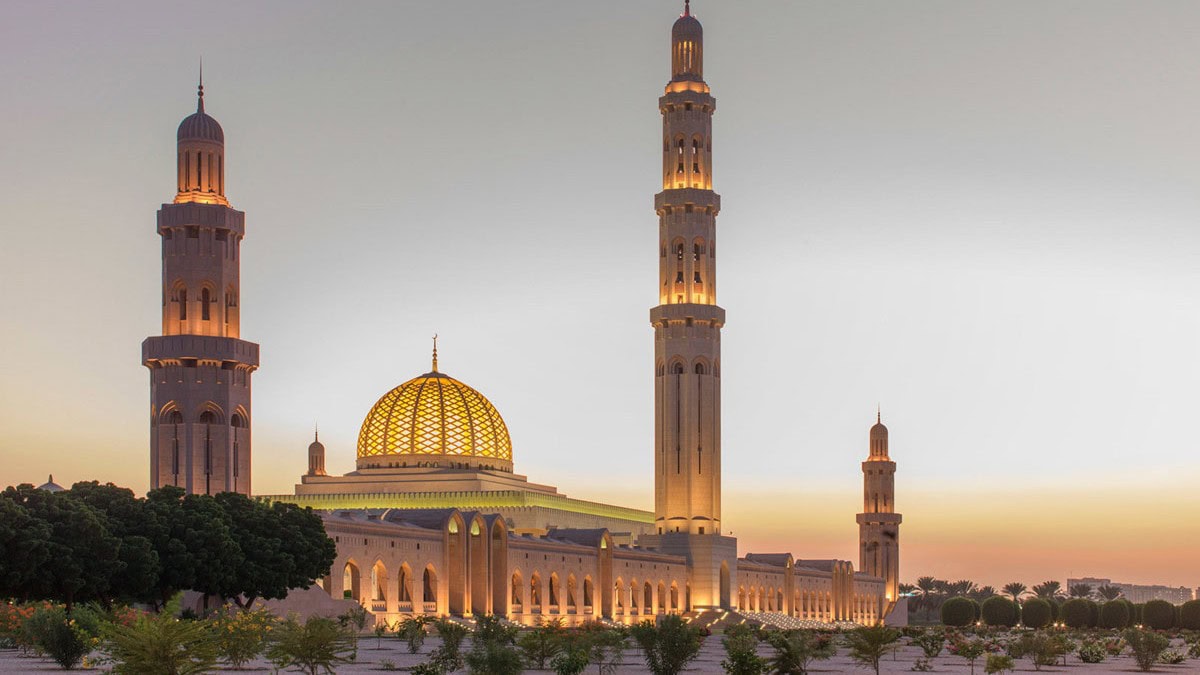 The big sultan Qaboos grand Mosque in muscat