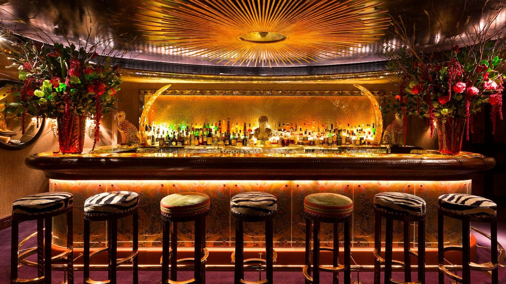 the bar at 5 Hertford Street Club