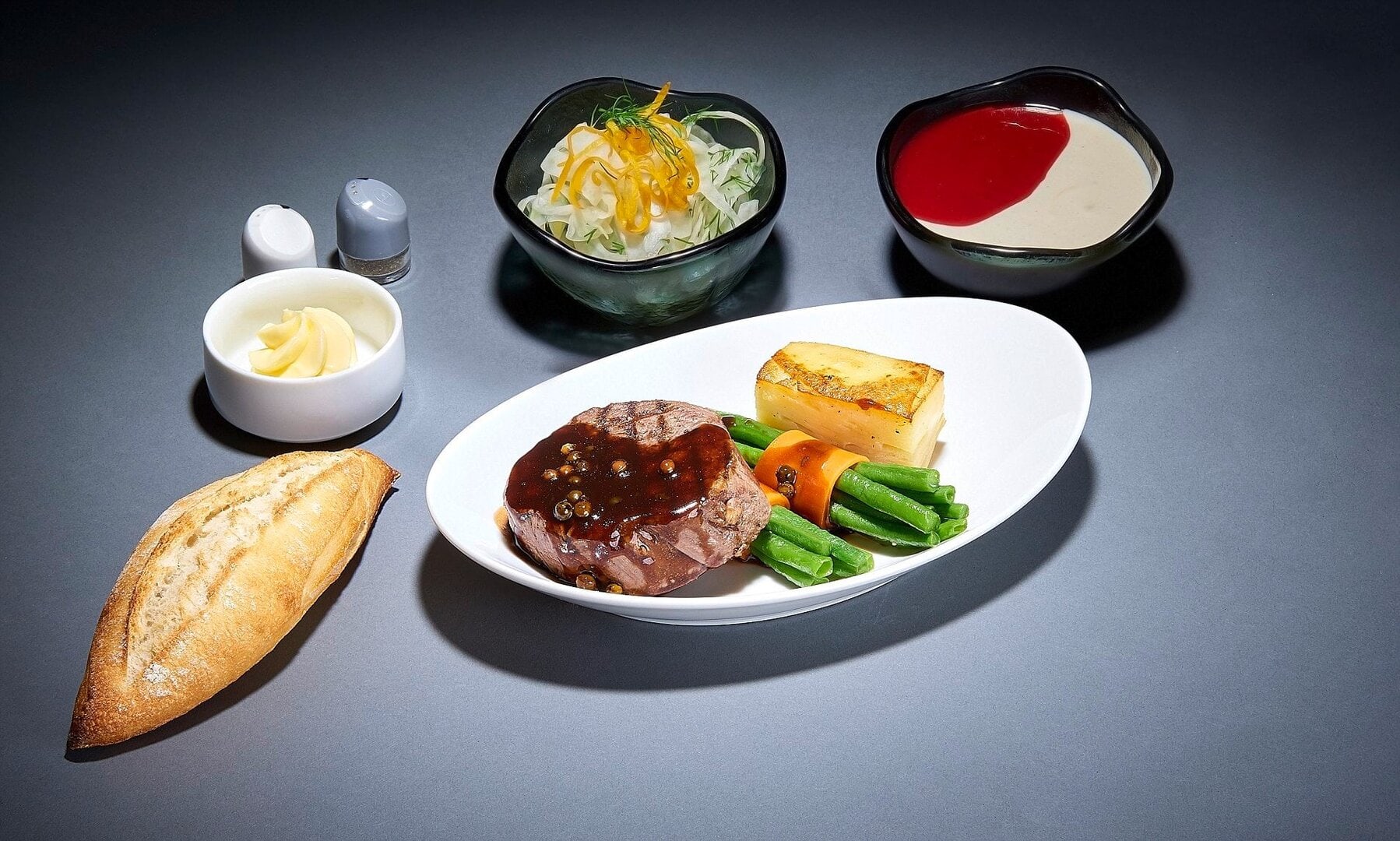Lufthansa Offers A La Carte Menu In Economy And Premium Economy Class