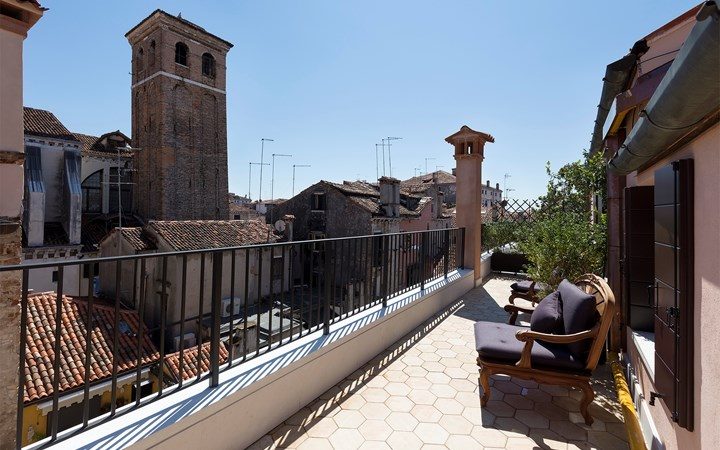 This Converted Palazzo Is Venice’s Best New Luxury Hotel - 6