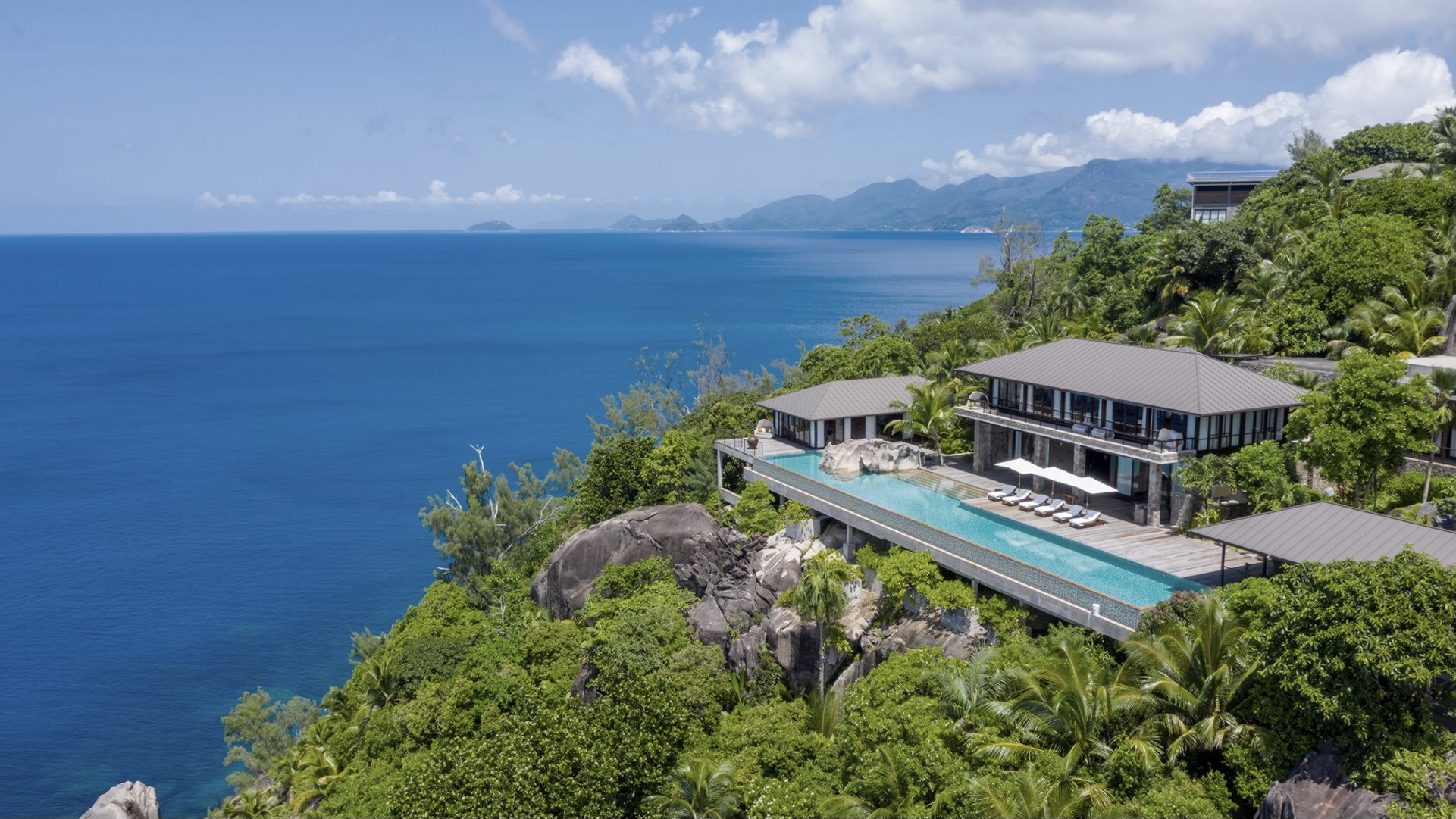 Review of Four Seasons Resort Seychelles