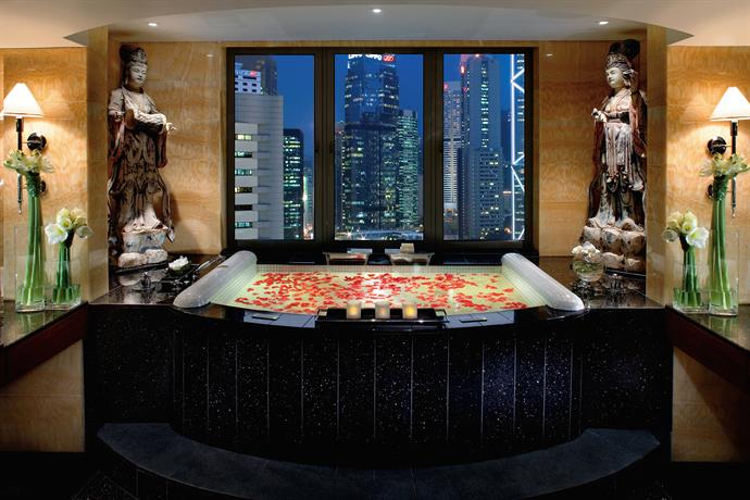 Hotel review About' - Mandarin Oriental Hong Kong - 15